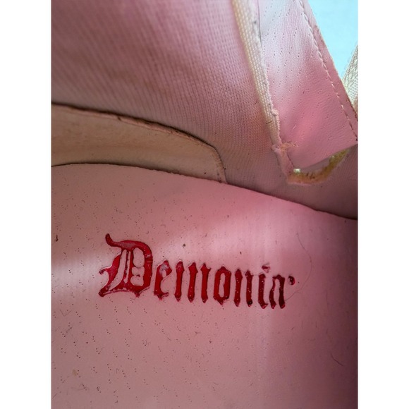 Demonia Camel - 311 Vegan Platform Boots Size 7 White Faux Fur Festival Rave - Picture 2 of 14